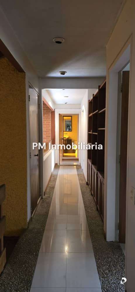 Casa en Colinas de Tamanaco, Caracas – 9
