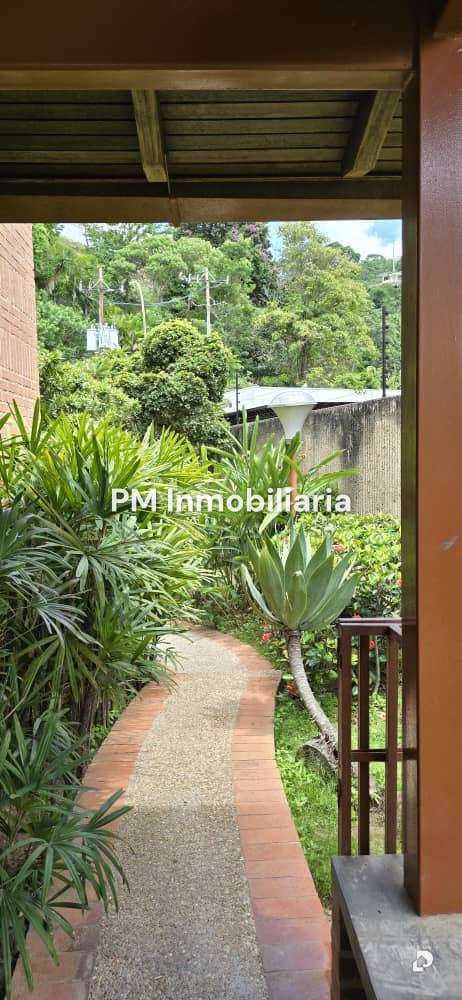 Casa en Colinas de Tamanaco, Caracas – 22