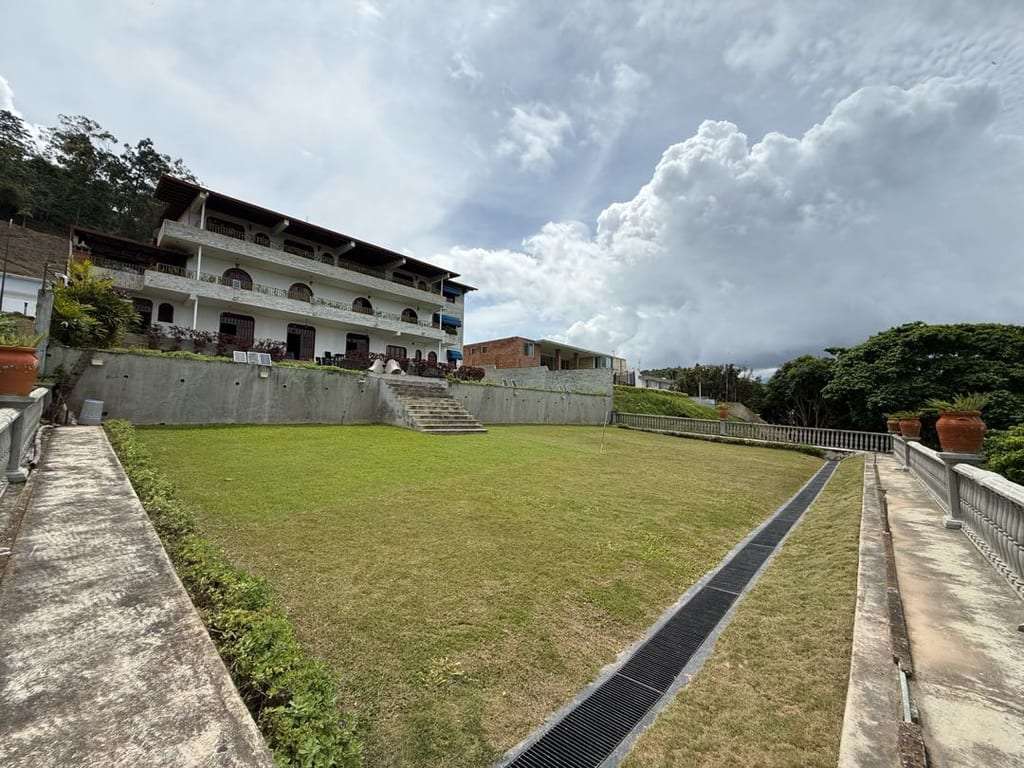 Casa en La Lagunita, Caracas - 1