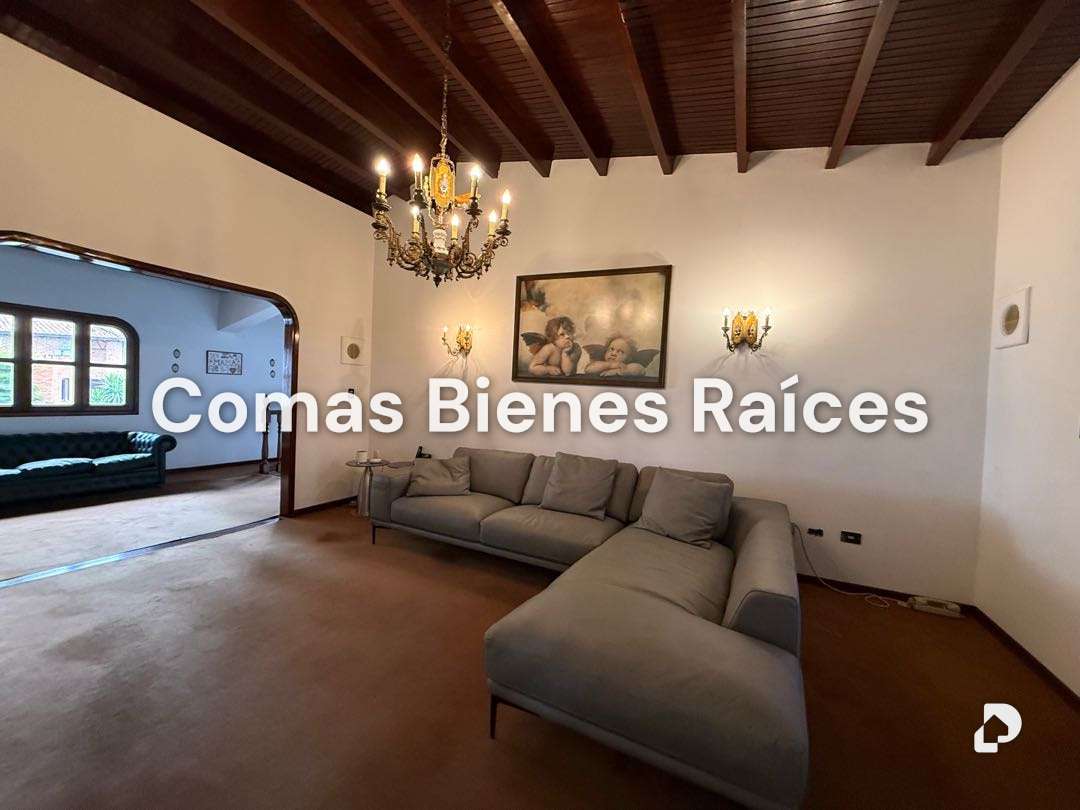 Casa en La Lagunita, Caracas – 8