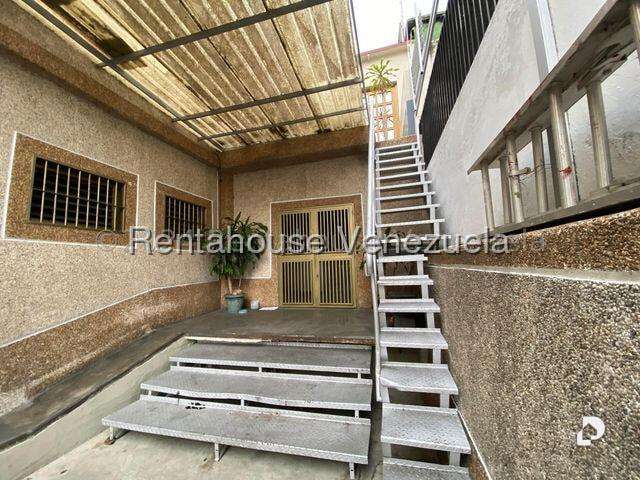 Edificio en Valle Abajo, Caracas – 27