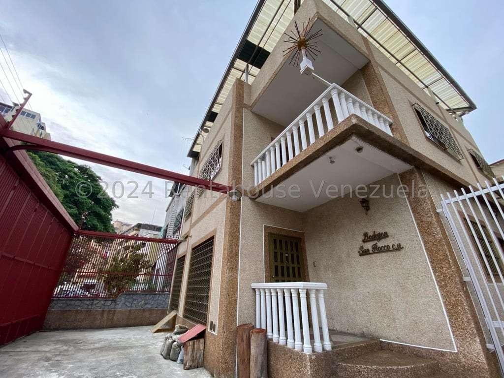 Edificio en Valle Abajo, Caracas - 1
