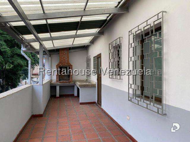 Edificio en Valle Abajo, Caracas – 25