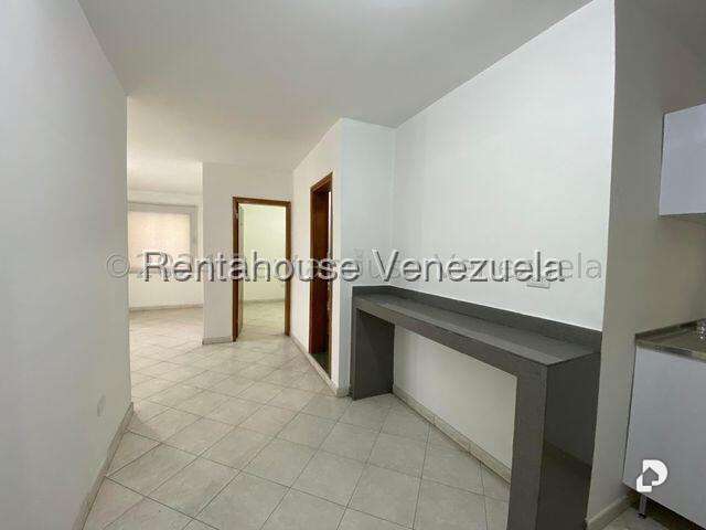 Edificio en Valle Abajo, Caracas – 29