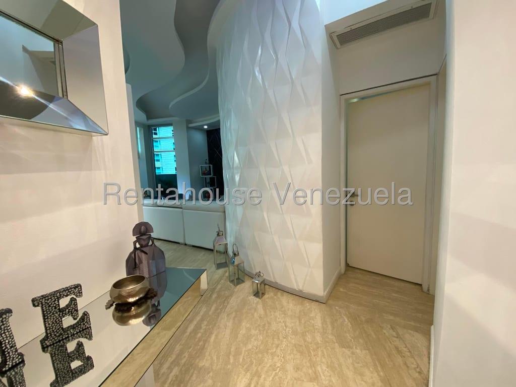 Apartamento en Las Mesetas de Santa Rosa de Lima, Caracas