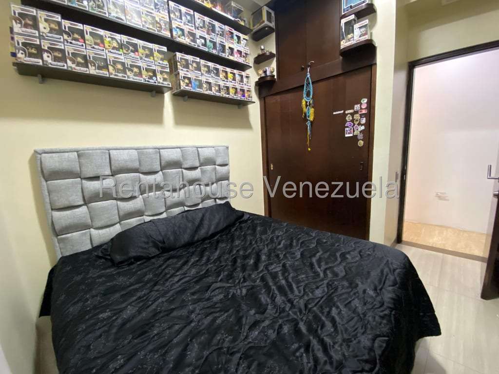 Apartamento en Las Mesetas de Santa Rosa de Lima, Caracas