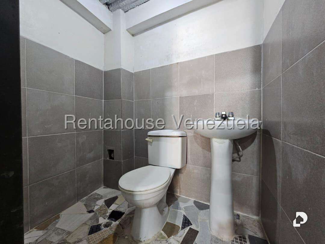 Casa en Prado de María, Caracas – 12