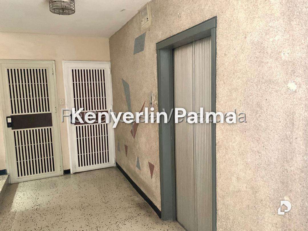 Apartamento en Chacao, Caracas – 15