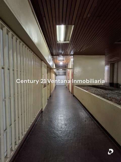 Commercial space in Quinta Crespo, Caracas – 9