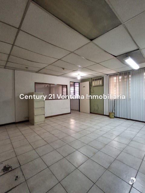 Commercial space in Quinta Crespo, Caracas – 5