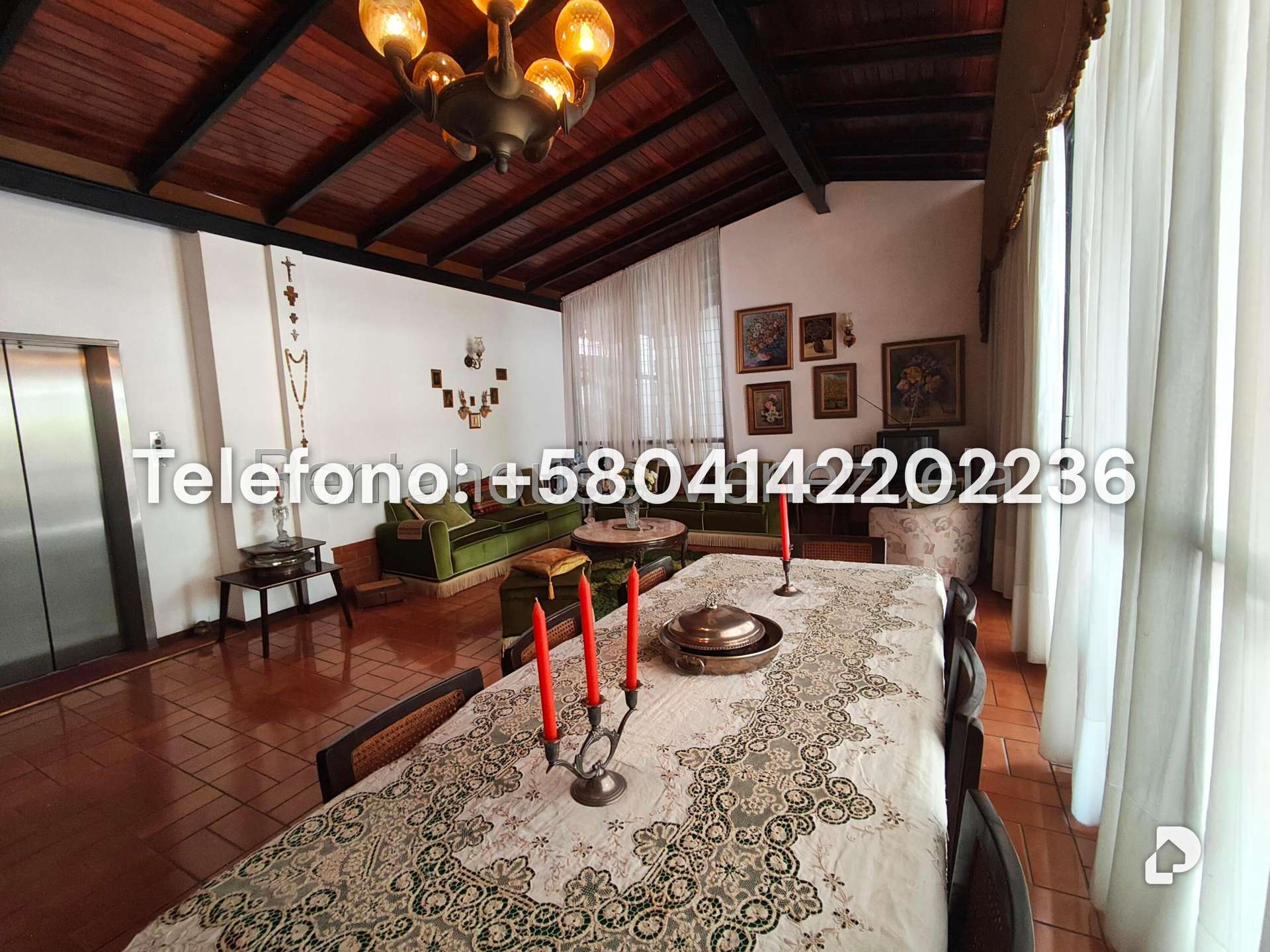 Casa en Prados del Este, Caracas – 11