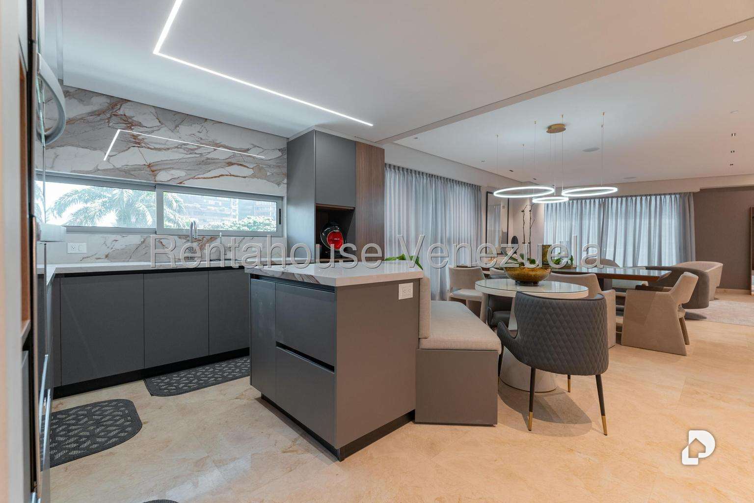 Apartamento en La Castellana, Caracas – 12