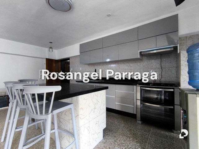 Apartamento en Parroquia Urbana San José, Valencia – 1