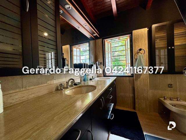 Casa en Alto Prado, Caracas – 19