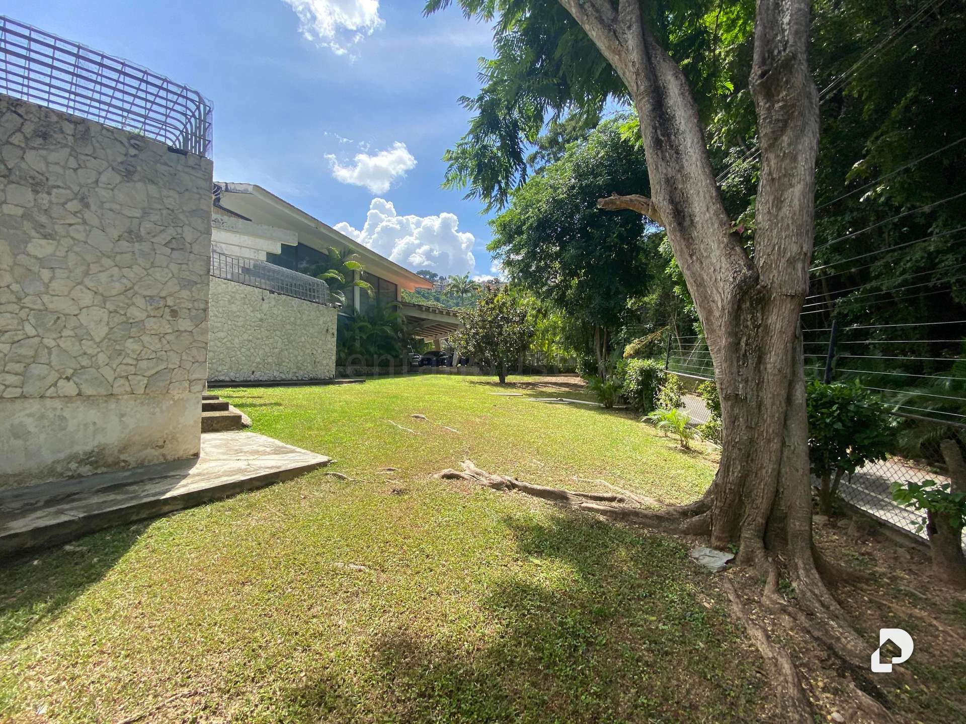 Casa en Valle Arriba, Caracas – 10