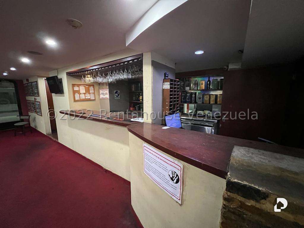 Local comercial en Los Palos Grandes, Caracas – 8