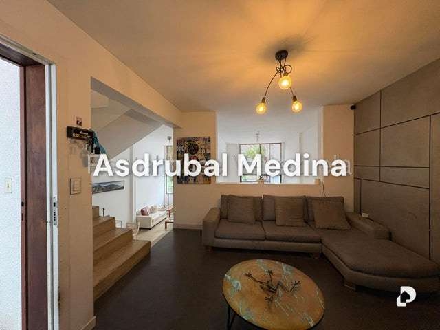 Casa en Lomas De La Trinidad, Caracas – 8