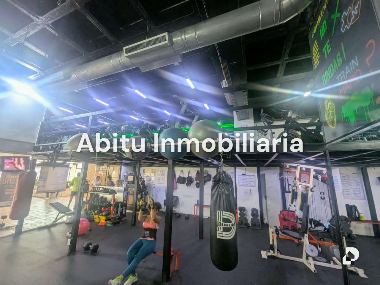 Local comercial en Prados del Este, Caracas – 15