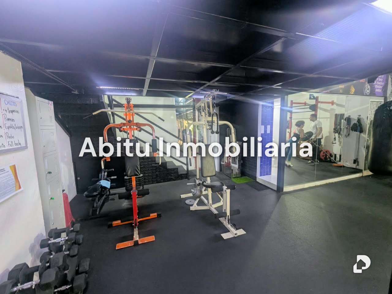 Local comercial en Prados del Este, Caracas – 14