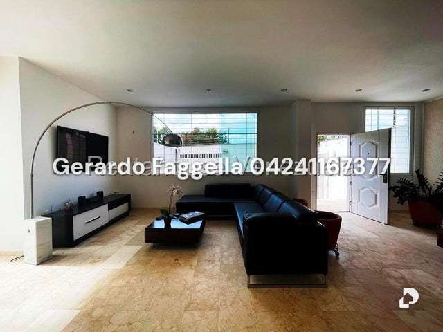 Casa en Alto Prado, Caracas – 2