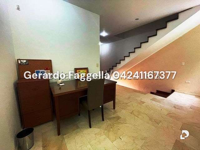 Casa en Alto Prado, Caracas – 12