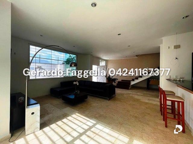 Casa en Alto Prado, Caracas – 5