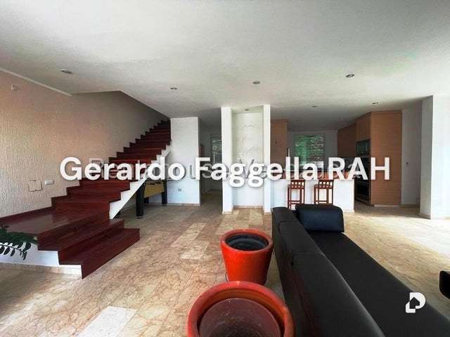 Casa en Alto Prado, Caracas – 3