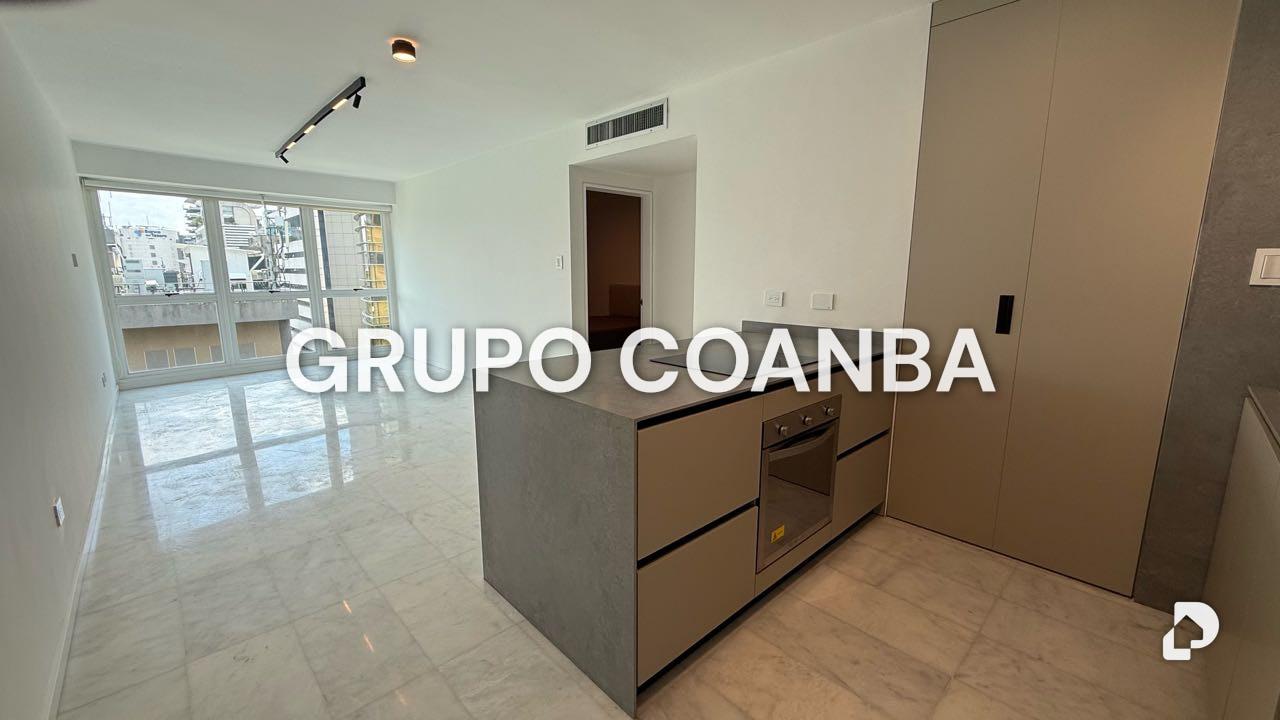Apartamento en El Rosal, Caracas – 2
