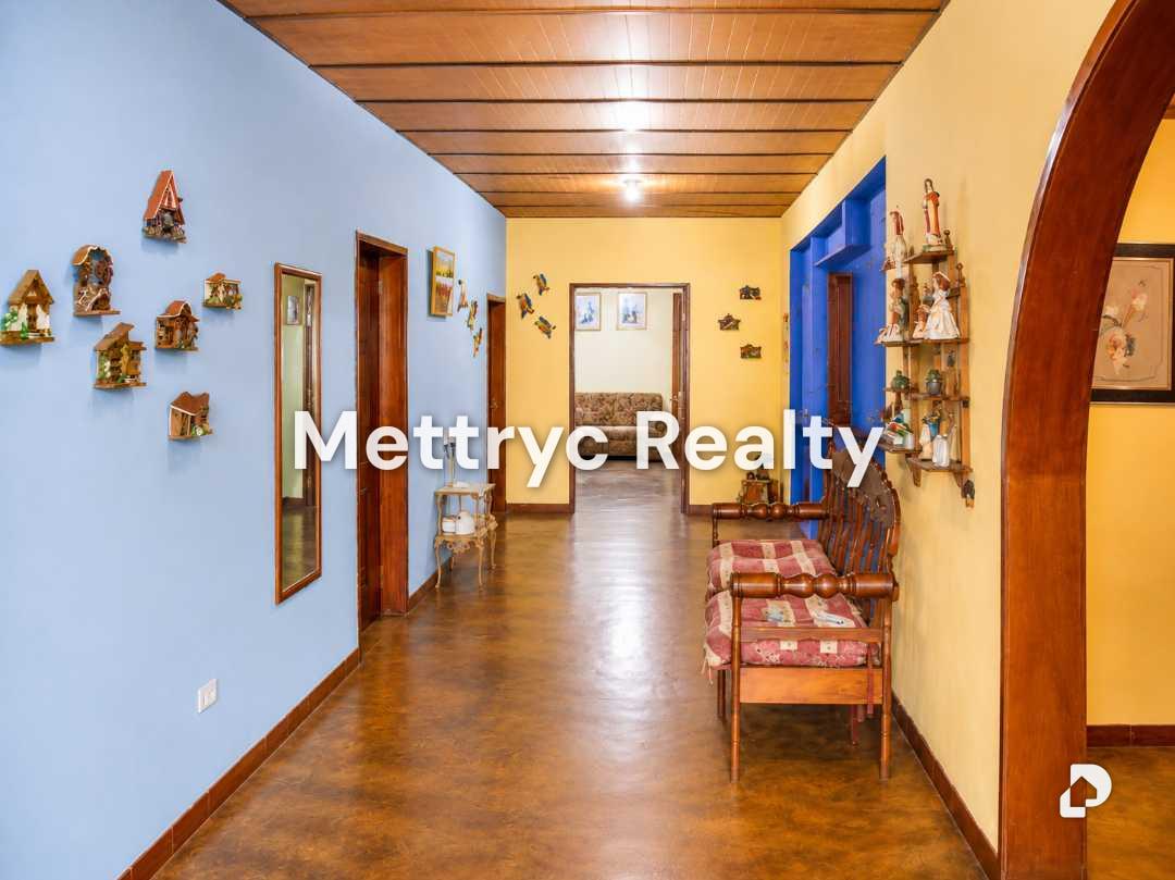 Casa en Cabriales, Valencia – 4