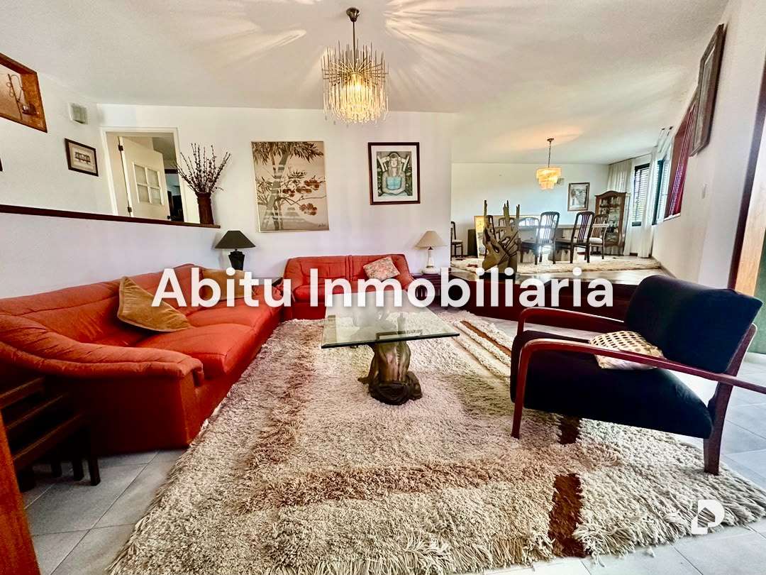 Casa en Los Naranjos, Caracas – 9