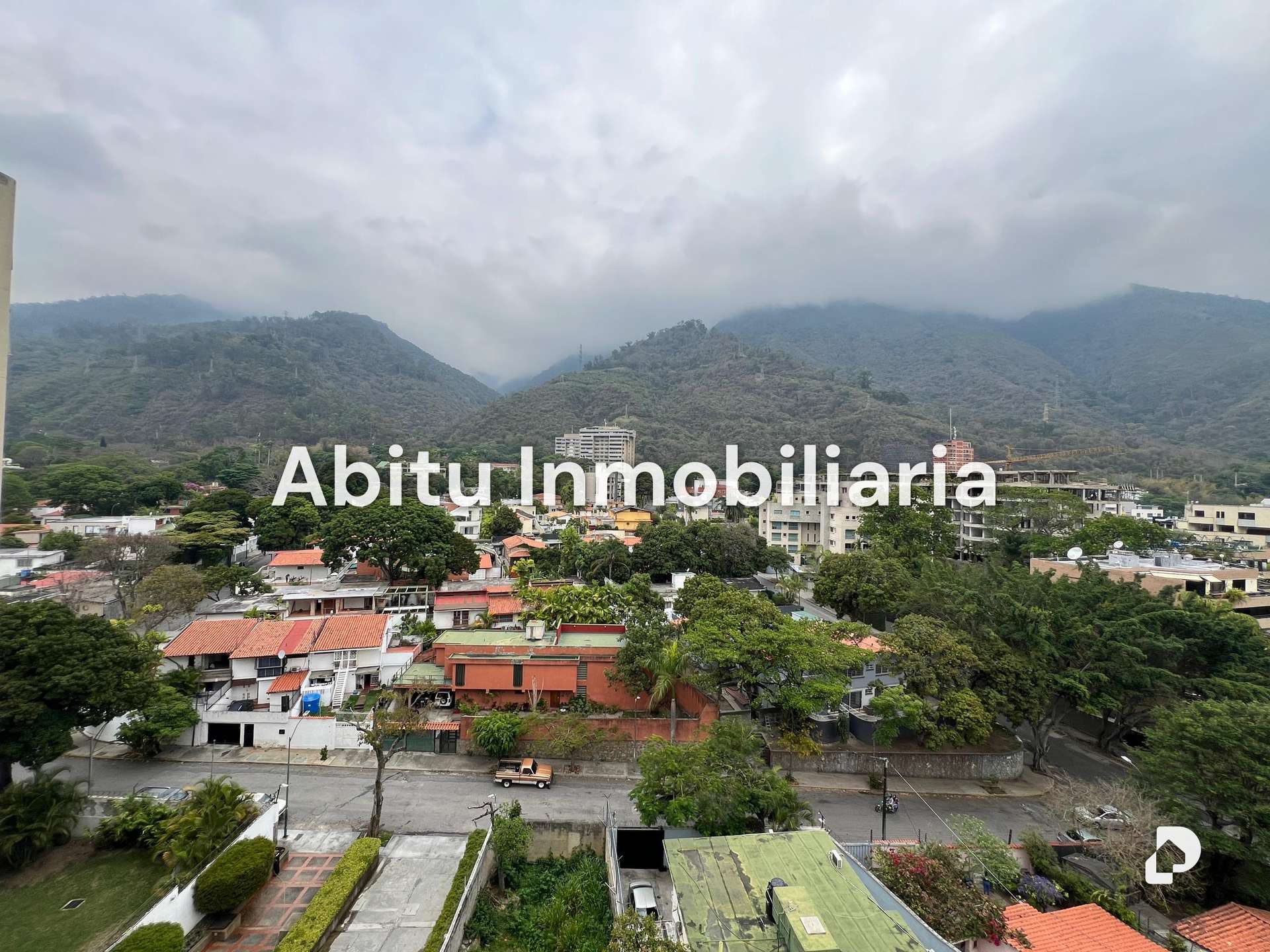 Apartment in La Castellana, Caracas – 4