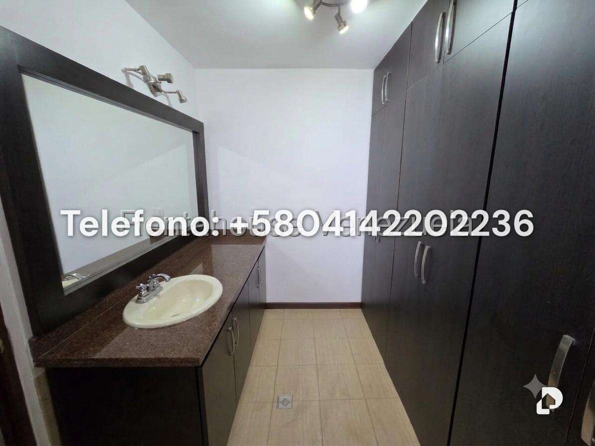 Apartamento en Los Naranjos (del Cafetal), Caracas – 16
