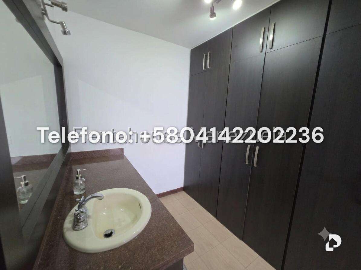 Apartamento en Los Naranjos (del Cafetal), Caracas – 15