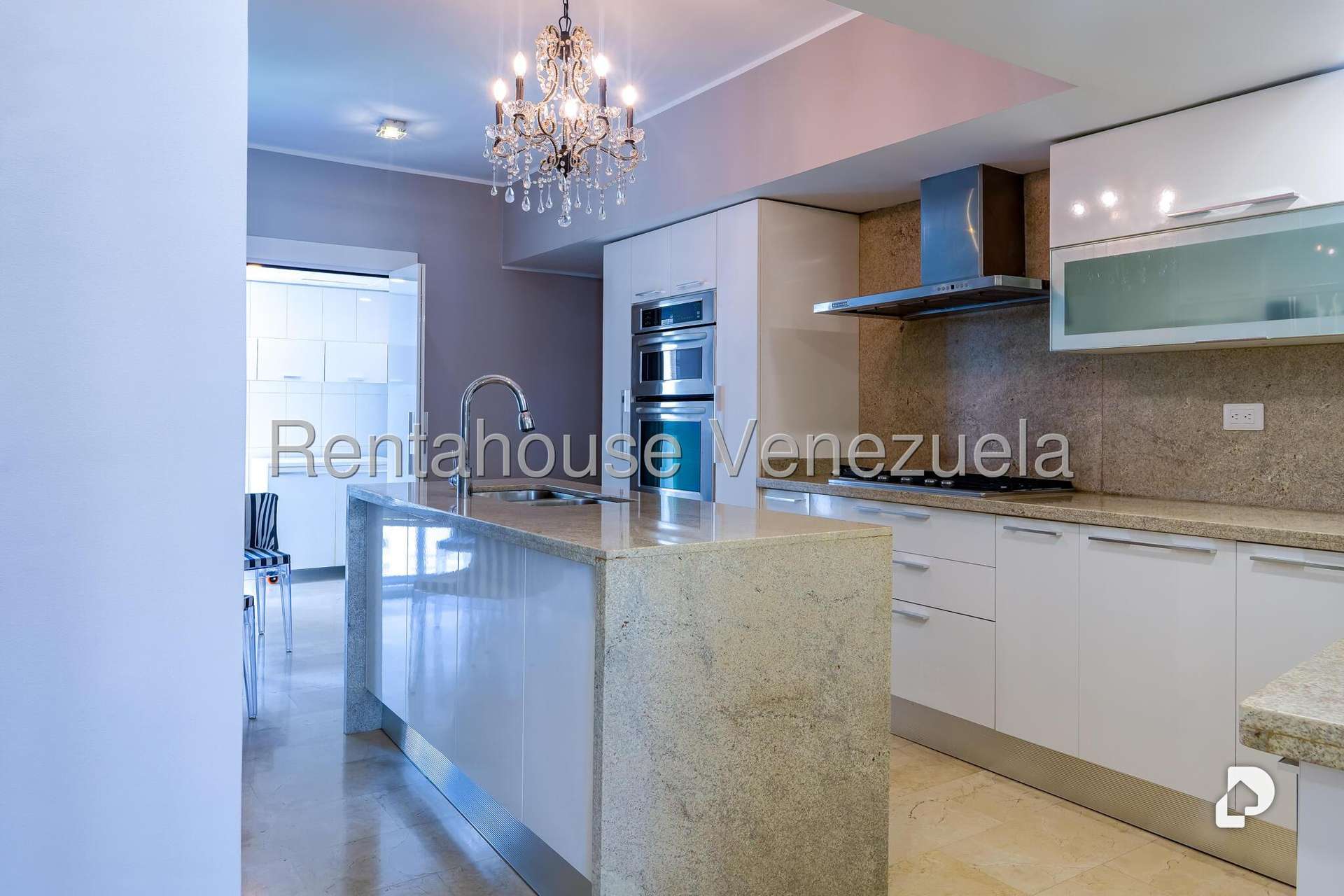 Apartamento en Mesetas Santa Rosa de Lima, Caracas – 9