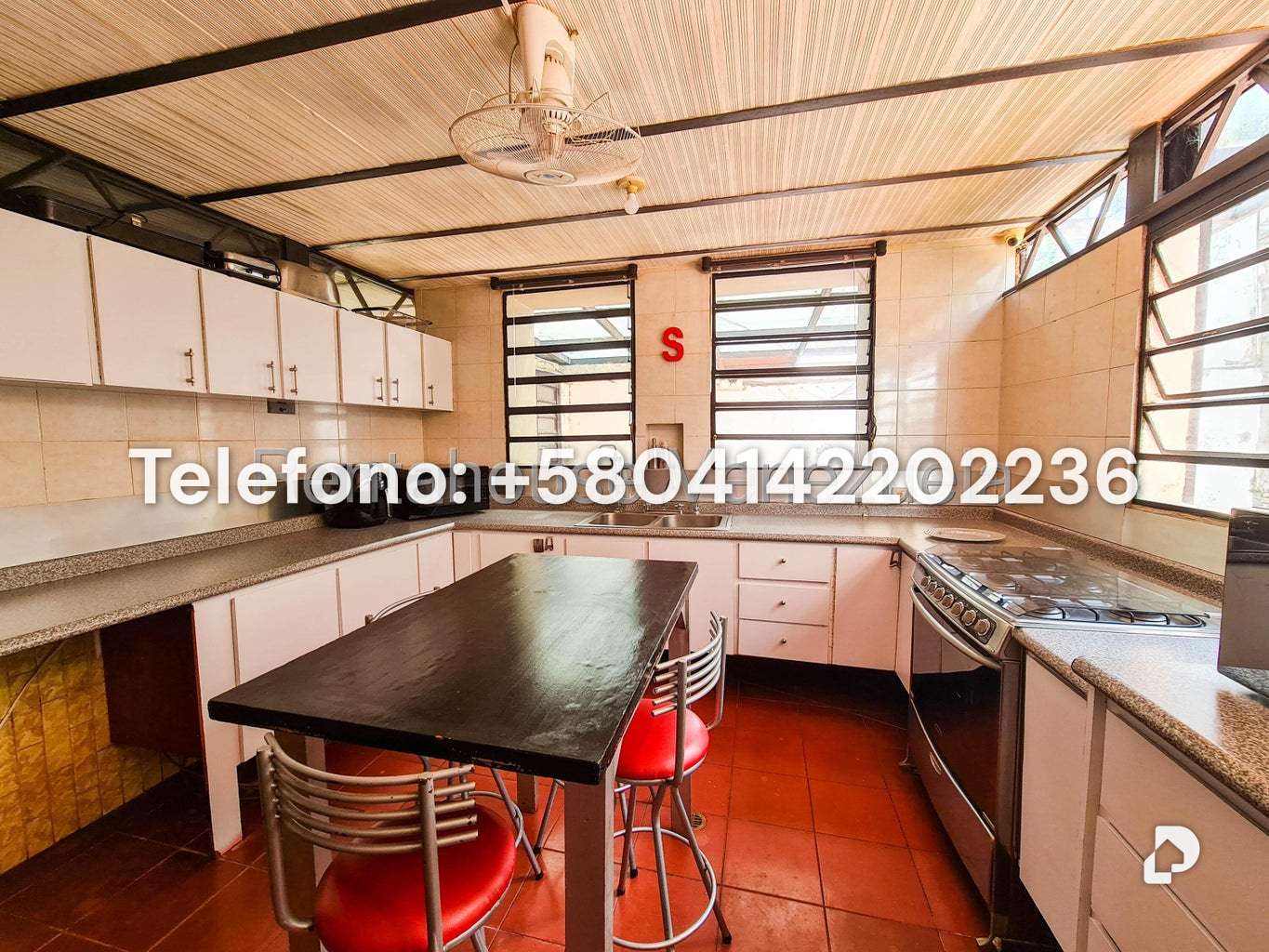 Casa en Prados del Este, Caracas – 21