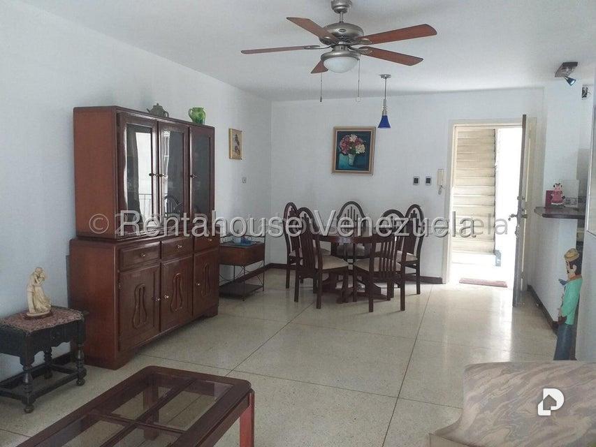 Apartamento en Los Palos Grandes, Caracas – 4