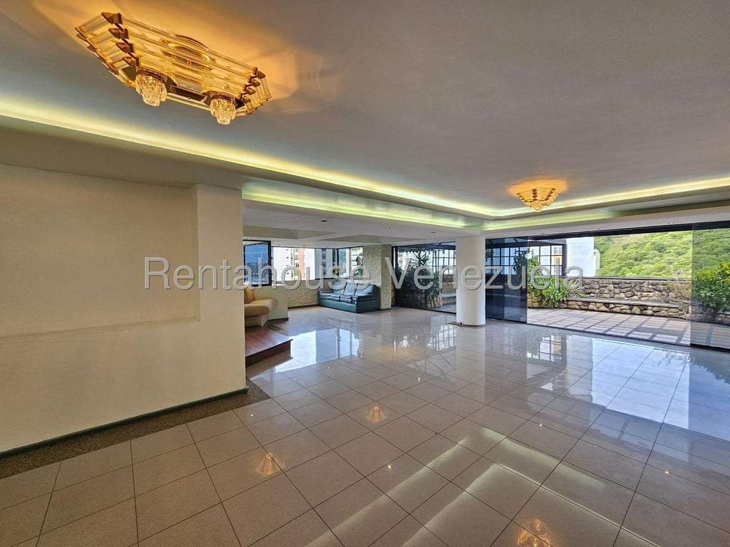 Apartamento en Santa Rosa de Lima, Caracas