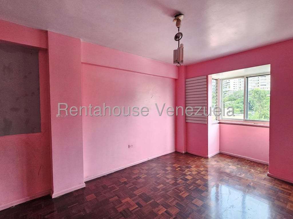 Apartamento en Santa Rosa de Lima, Caracas
