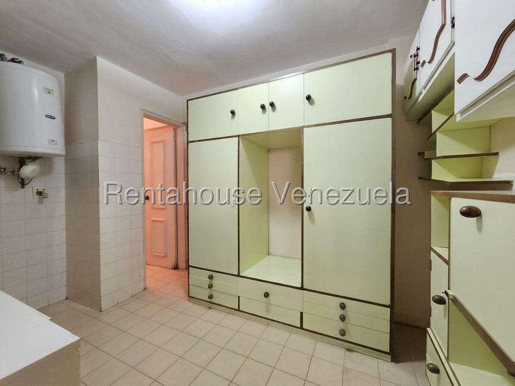 Apartamento en Santa Rosa de Lima, Caracas