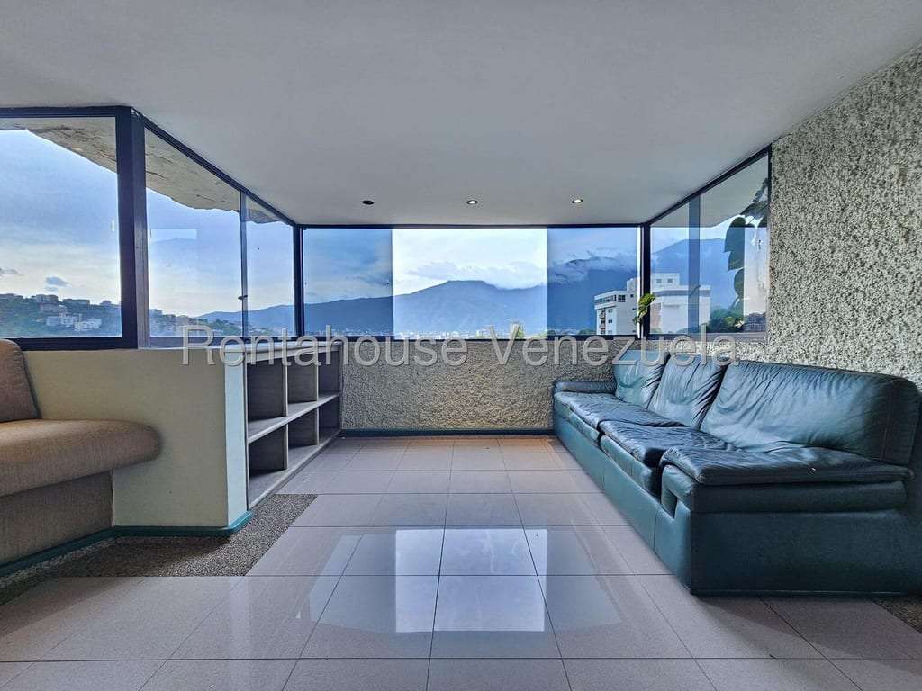 Apartamento en Santa Rosa de Lima, Caracas