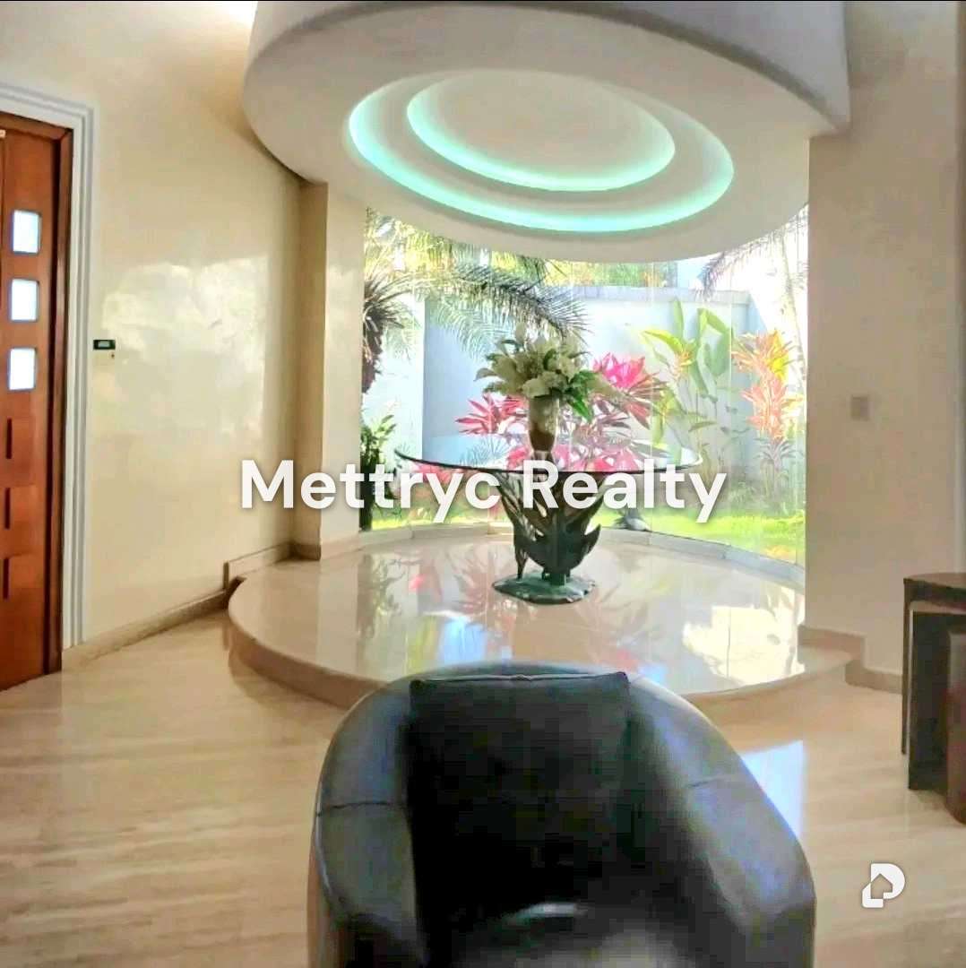 House in Altos de Guataparo, Valencia – 3