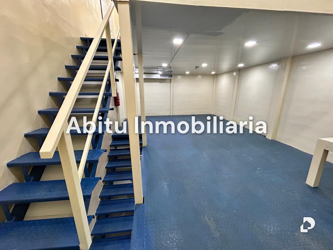 Warehouse in Los Robles, Margarita (sureste) – 2