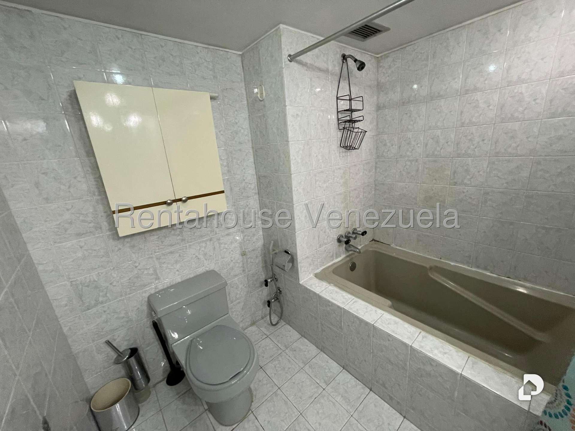 Apartamento en Terrazas del Ávila, Caracas – 12