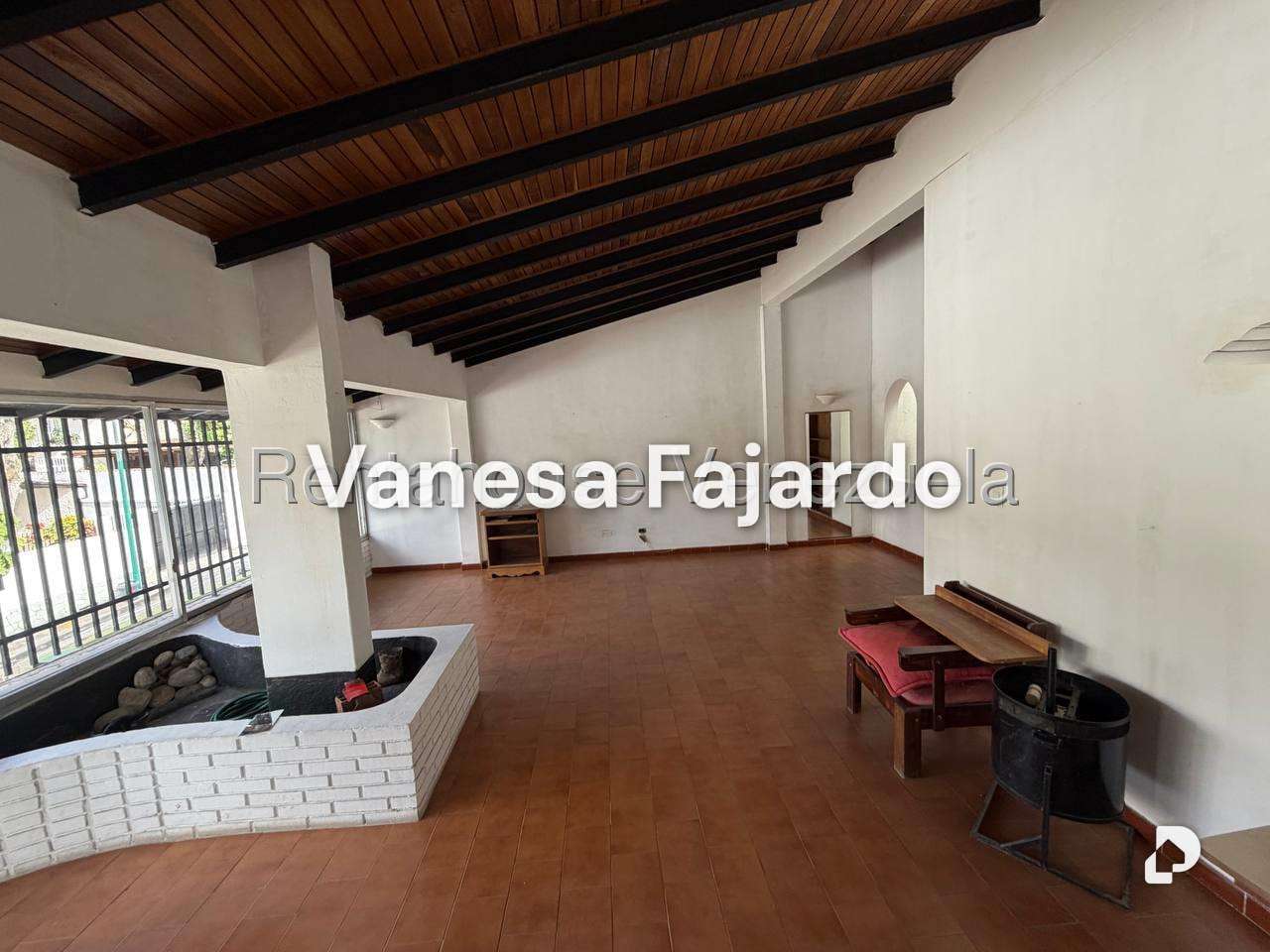 Casa en Colinas de Bello Monte, Caracas – 22