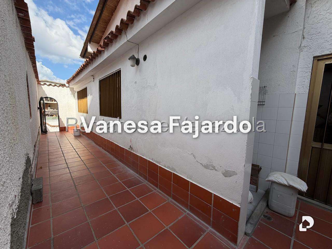 Casa en Colinas de Bello Monte, Caracas – 27