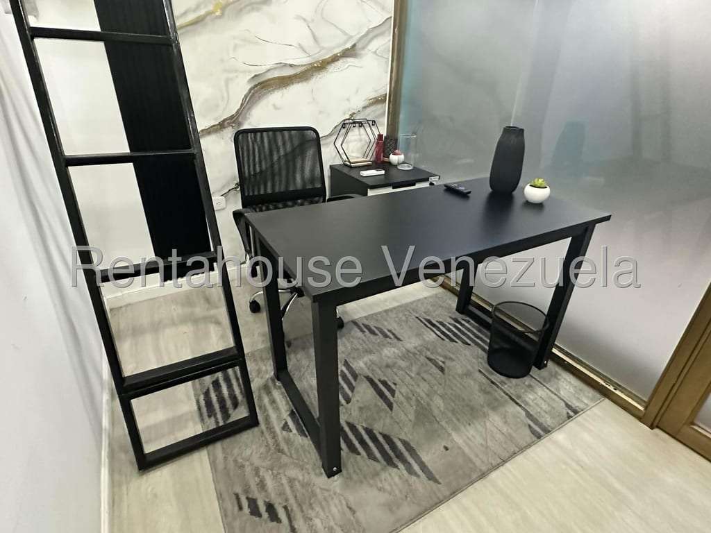 Commercial space in Sabana Grande, Caracas - 1