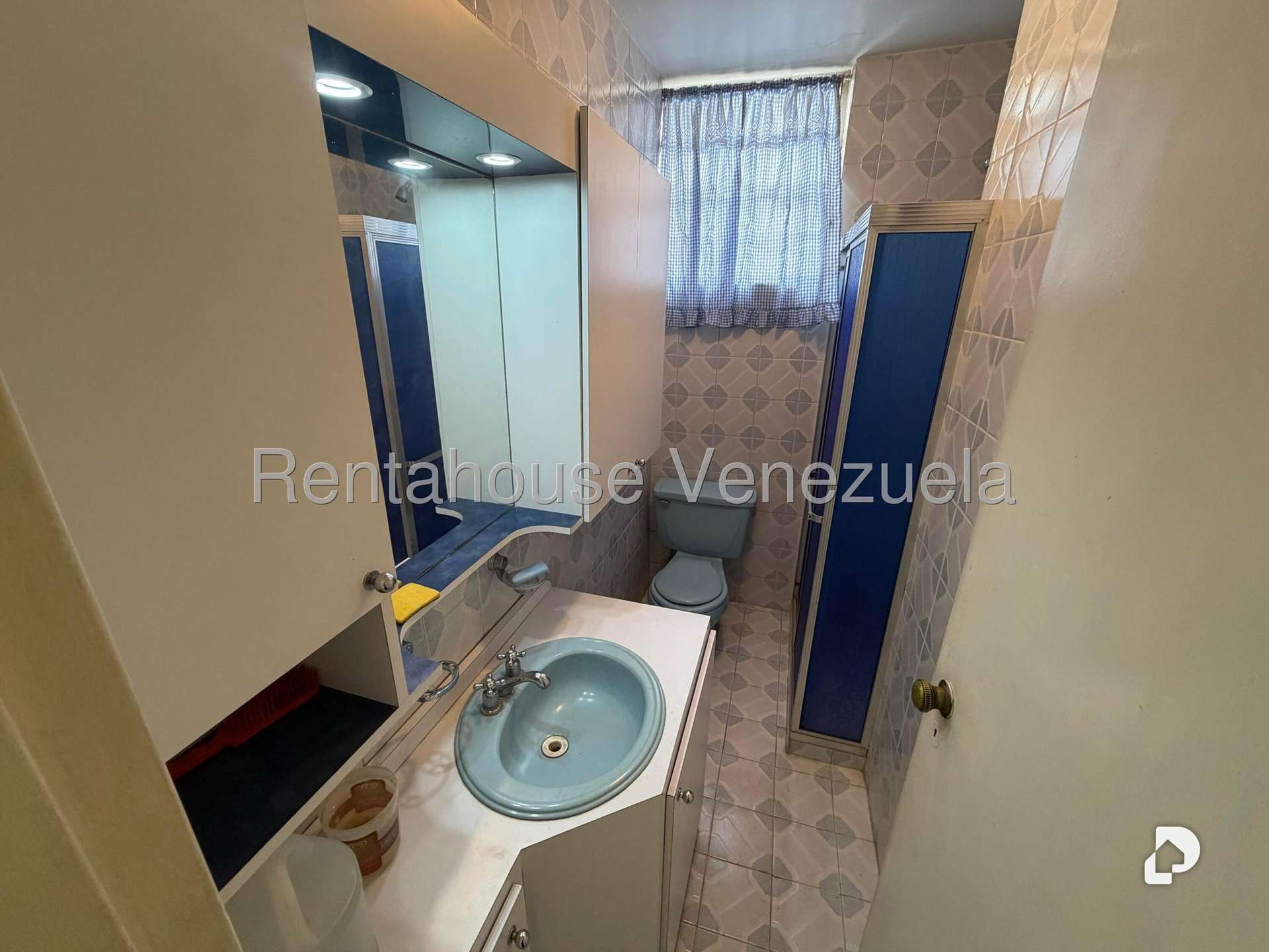 Apartment in El Marqués, Caracas – 3