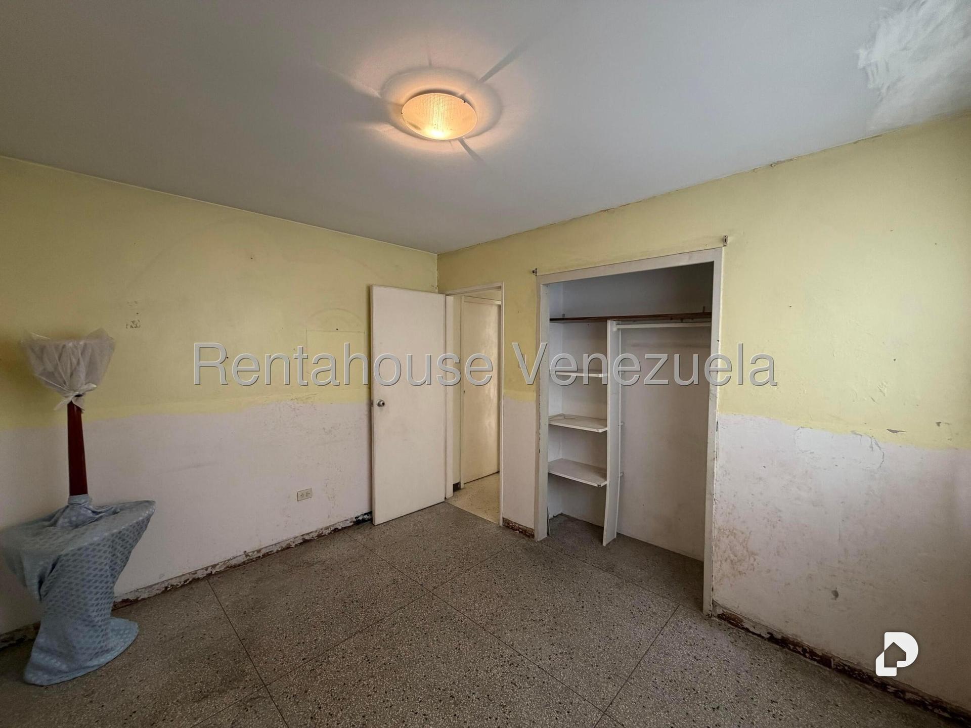 Apartment in El Marqués, Caracas – 4