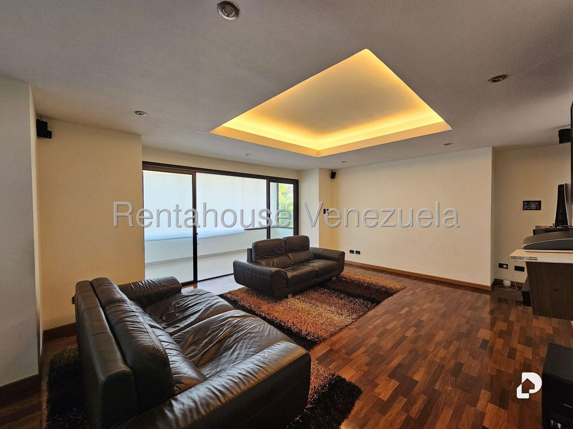 Casa en Los Naranjos (del Cafetal), Caracas – 67
