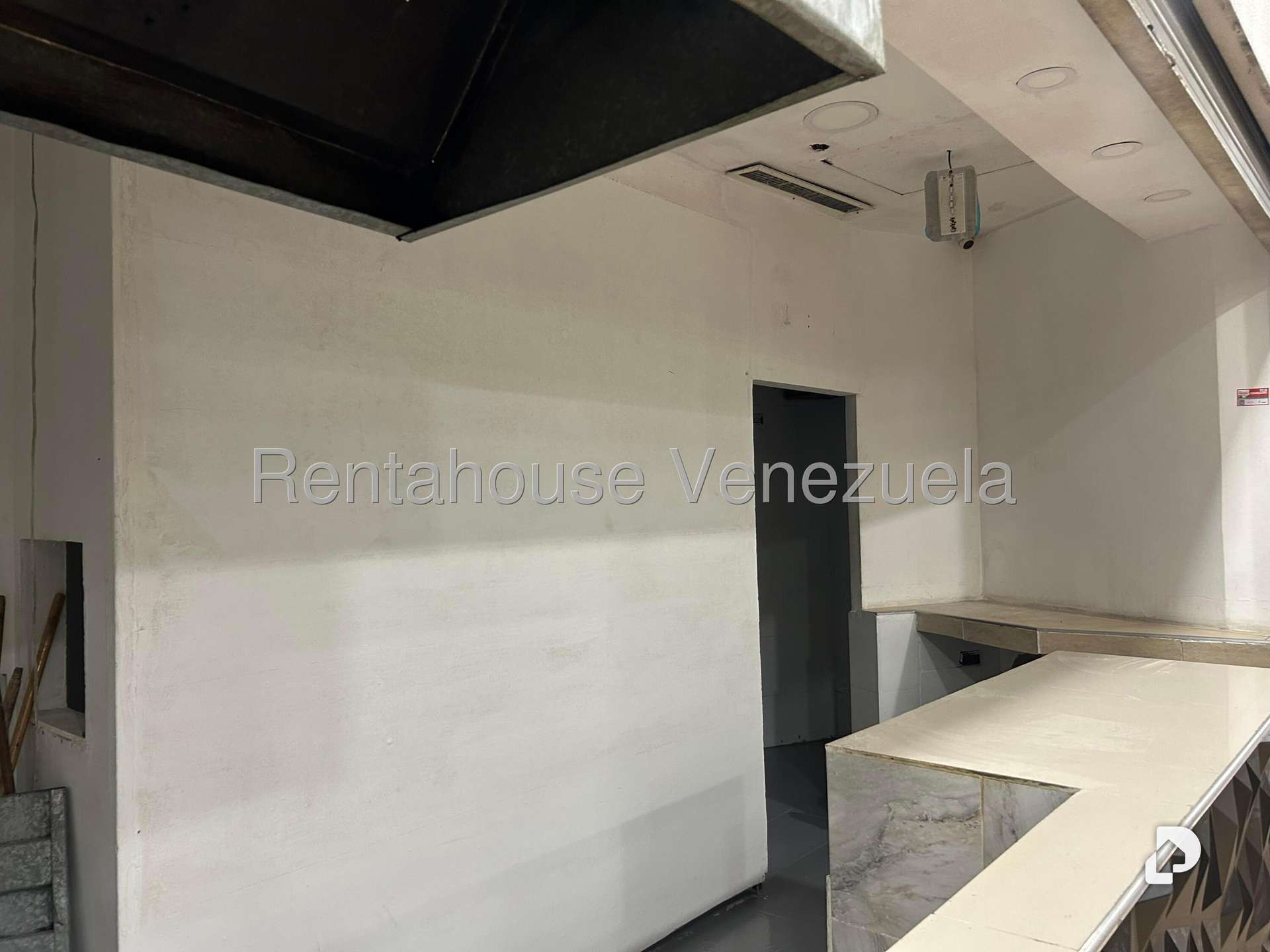 Local comercial en San Bernardino, Caracas – 4
